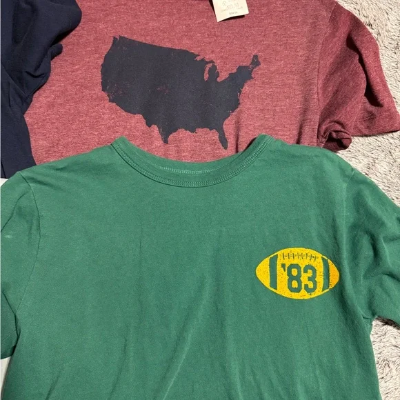 Bundle J. Crew Kids Tee with Red Crab and Truck Design - Picture 2 of 5